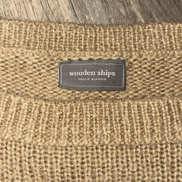 Wooden Ships weekend sweater - woman’s oversized medium - Picture 3 of 6